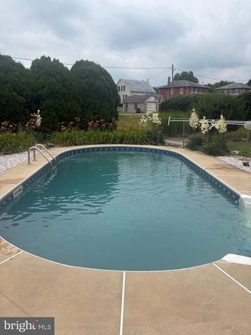 238 PENN ST, Topton, PA 19562