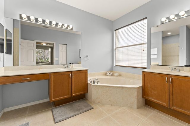 240 SW Coconut Key Way, Port St. Lucie, Port St Lucie, FL 34986