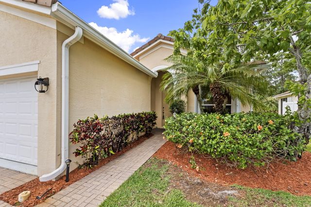 240 SW Coconut Key Way, Port St. Lucie, Port St Lucie, FL 34986