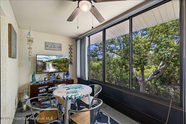 6653 River Run Boulevard, Weeki Wachee, FL 34607