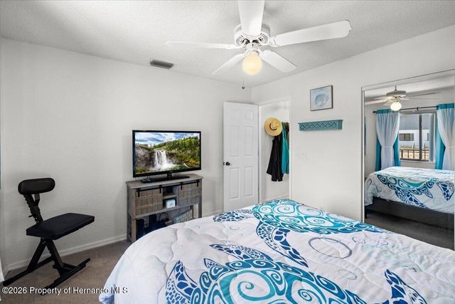 6653 River Run Boulevard, Weeki Wachee, FL 34607