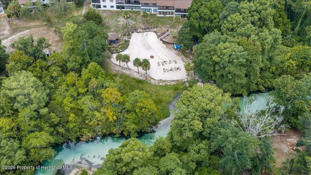 6653 River Run Boulevard, Weeki Wachee, FL 34607