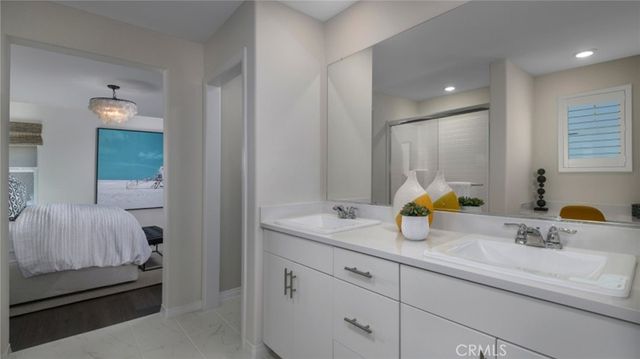 2437 Gunner Ridge Way, Rialto, CA 92377