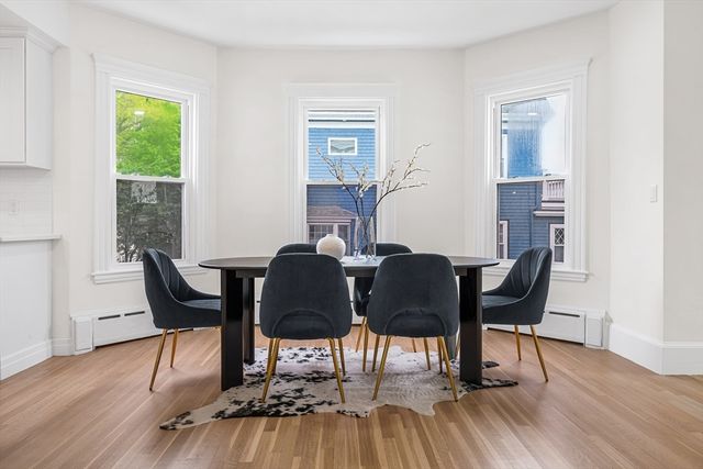 52 Park St, Boston, MA 02132