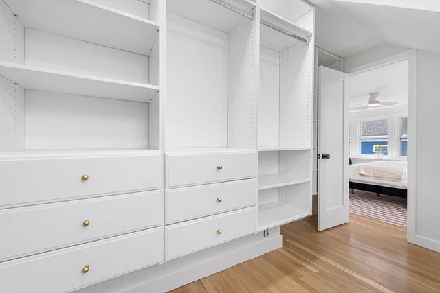 52 Park St, Boston, MA 02132