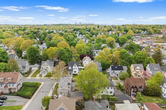 52 Park St, Boston, MA 02132