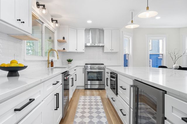 52 Park St, Boston, MA 02132