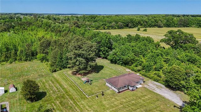 1632 Head Of River RD, Chesapeake, VA 23322
