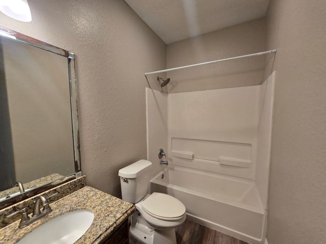6324 Anderson Unit B Road B, Houston, TX 77085