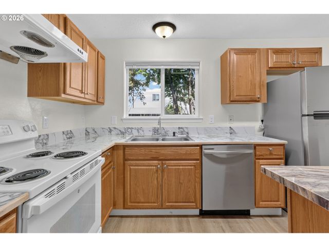 2926 Se 125TH Ave, Portland, OR 97236