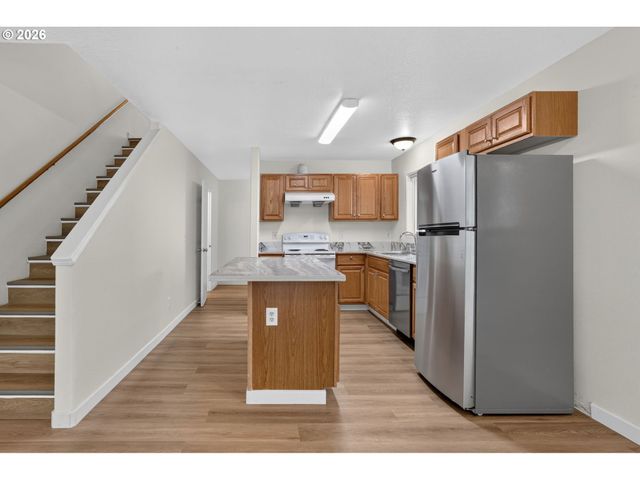 2926 Se 125TH Ave, Portland, OR 97236
