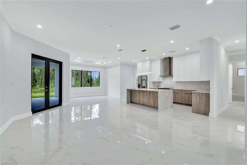 169 18th AVE NW, NAPLES, FL 34120 — photo 2