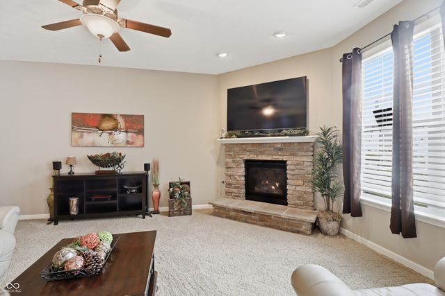 9658 Prairie Smoke Drive, Noblesville, IN 46060