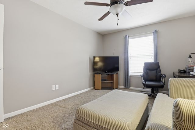 9658 Prairie Smoke Drive, Noblesville, IN 46060