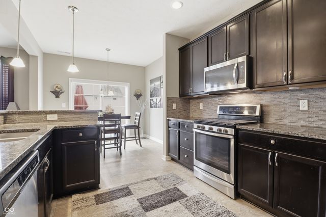 9658 Prairie Smoke Drive, Noblesville, IN 46060