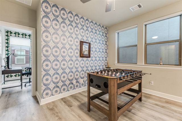 7129 Laurel Ridge, Dallas, TX 75231