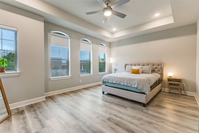 7129 Laurel Ridge, Dallas, TX 75231