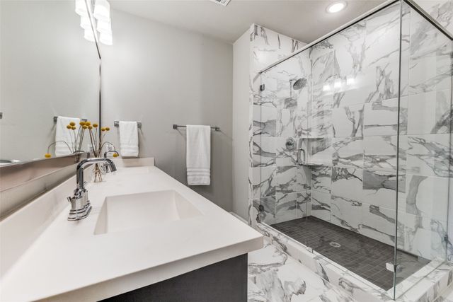 7129 Laurel Ridge, Dallas, TX 75231
