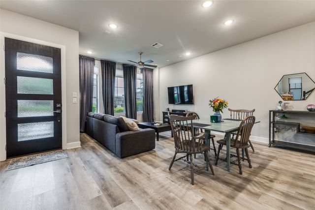 7129 Laurel Ridge, Dallas, TX 75231