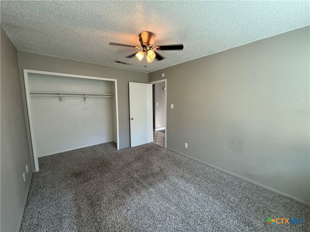 2401 Lago Trail, Killeen, TX 76543