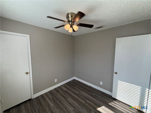 2401 Lago Trail, Killeen, TX 76543