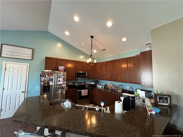 2784 Sivertsen Road, Autryville, NC 28318