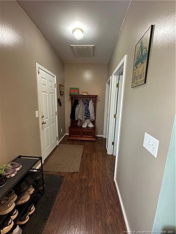 2784 Sivertsen Road, Autryville, NC 28318