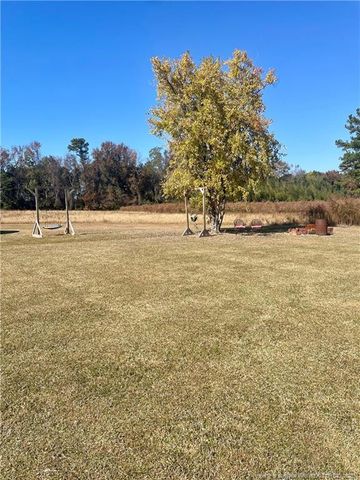 2784 Sivertsen Road, Autryville, NC 28318