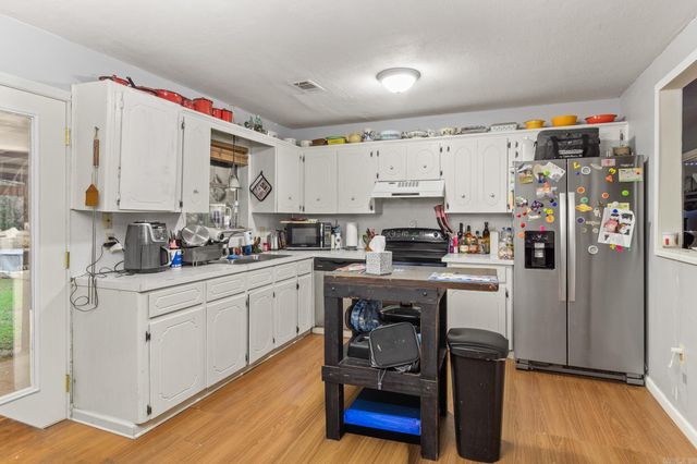 9 Allison Drive, Cabot, AR 72023