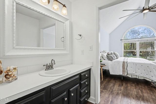 2828 Cornerstone Ridge Drive, Apex, NC 27539