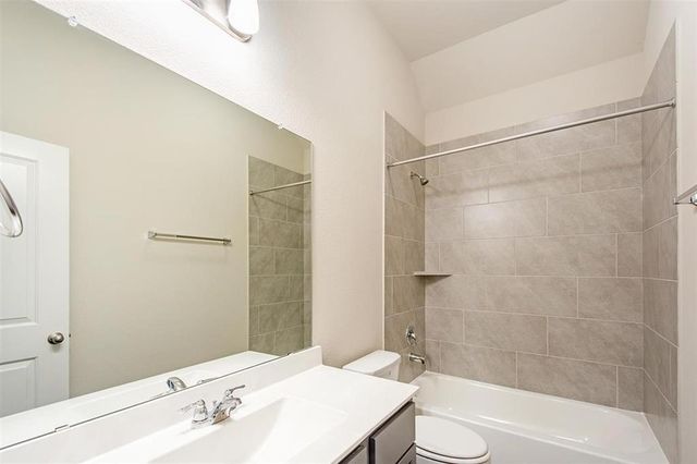 1435 Cecilia Vines Drive, Conroe, TX 77301