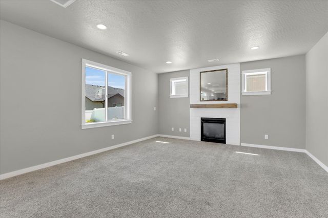 1119 S Soda Rd, Spokane, WA 99224