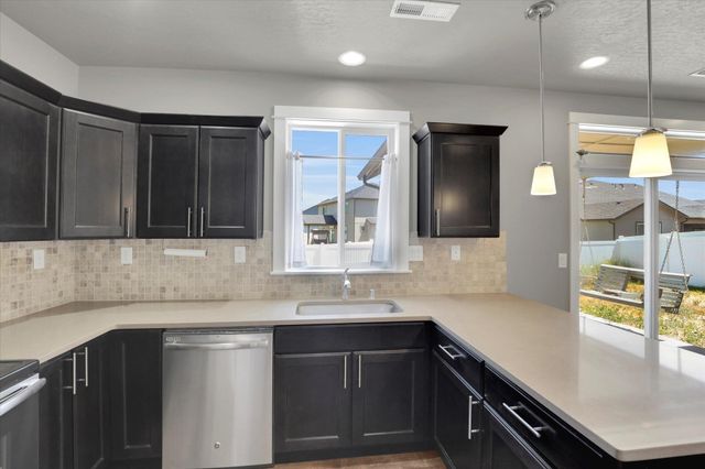 1119 S Soda Rd, Spokane, WA 99224