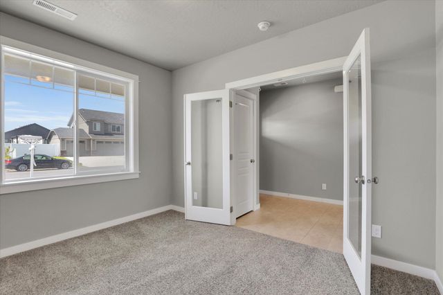 1119 S Soda Rd, Spokane, WA 99224