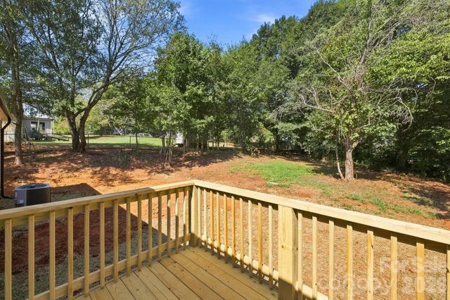1028 Dorset Lane, Lincolnton, NC 28092