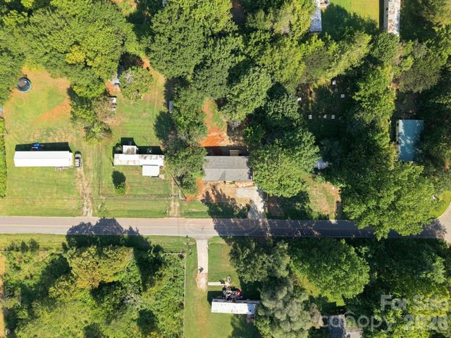 1028 Dorset Lane, Lincolnton, NC 28092
