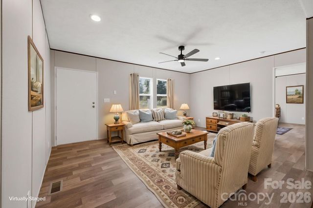 1028 Dorset Lane, Lincolnton, NC 28092