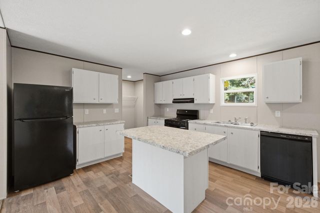 1028 Dorset Lane, Lincolnton, NC 28092