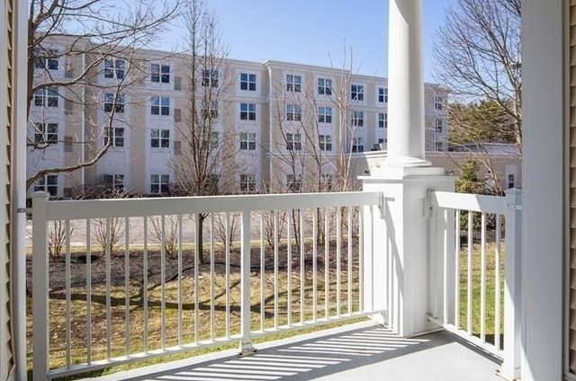 1104 Davenport Ave 1104, Canton, MA 02021