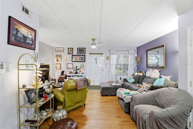 525 CONWAY ROAD 70, Orlando, FL 32807