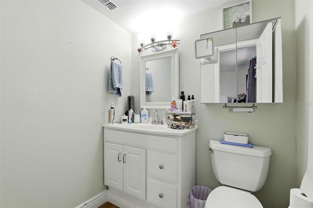 525 CONWAY ROAD 70, Orlando, FL 32807