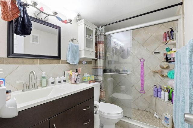 525 CONWAY ROAD 70, Orlando, FL 32807