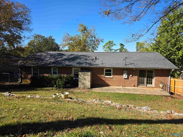 907 Fagan Springs Circle, Huntsville, AL 35801