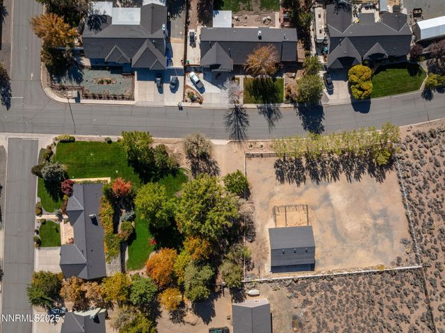 15 Carefree Place, Sparks, NV 89441