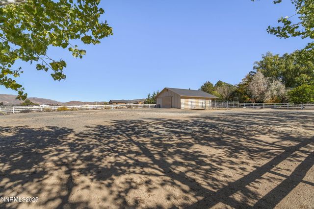 15 Carefree Place, Sparks, NV 89441