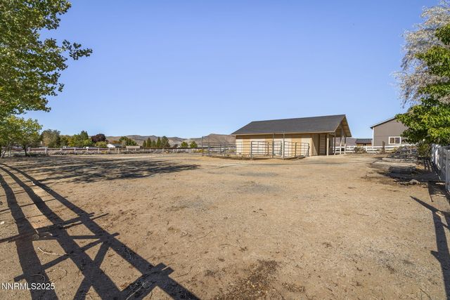 15 Carefree Place, Sparks, NV 89441