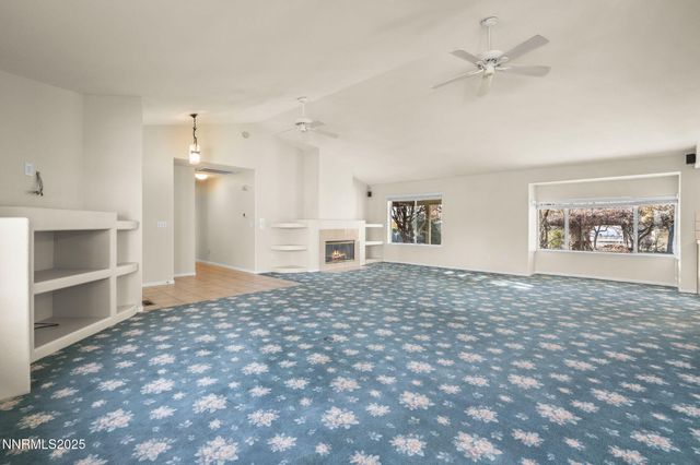 15 Carefree Place, Sparks, NV 89441