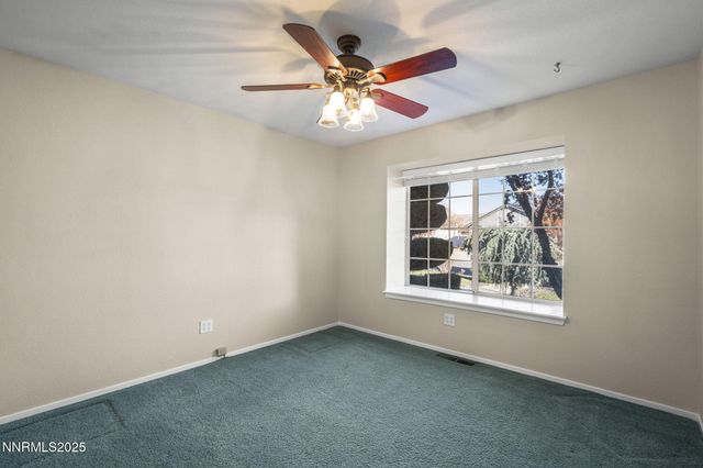 15 Carefree Place, Sparks, NV 89441