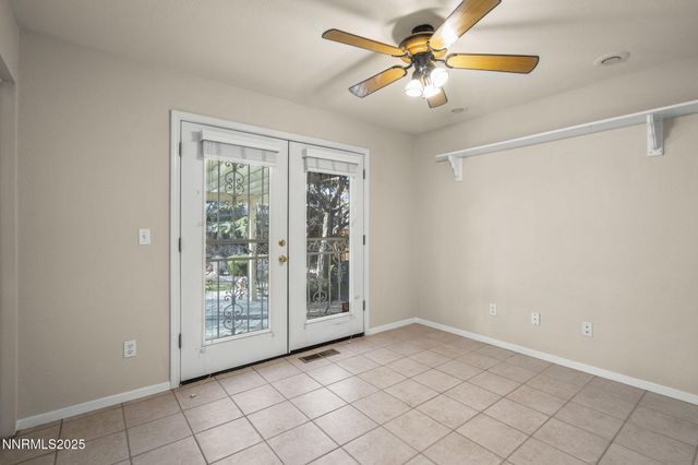 15 Carefree Place, Sparks, NV 89441