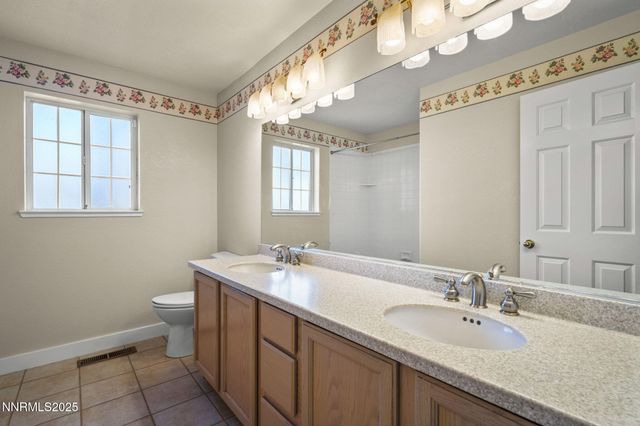 15 Carefree Place, Sparks, NV 89441